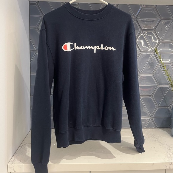 Champions Crewneck - Picture 1 of 2